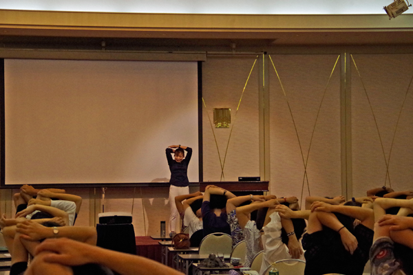 ストレス対処の呼吸ストレッチ運動