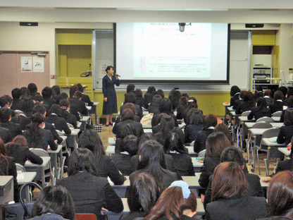 2018年9月に講談社より教科書を出版します